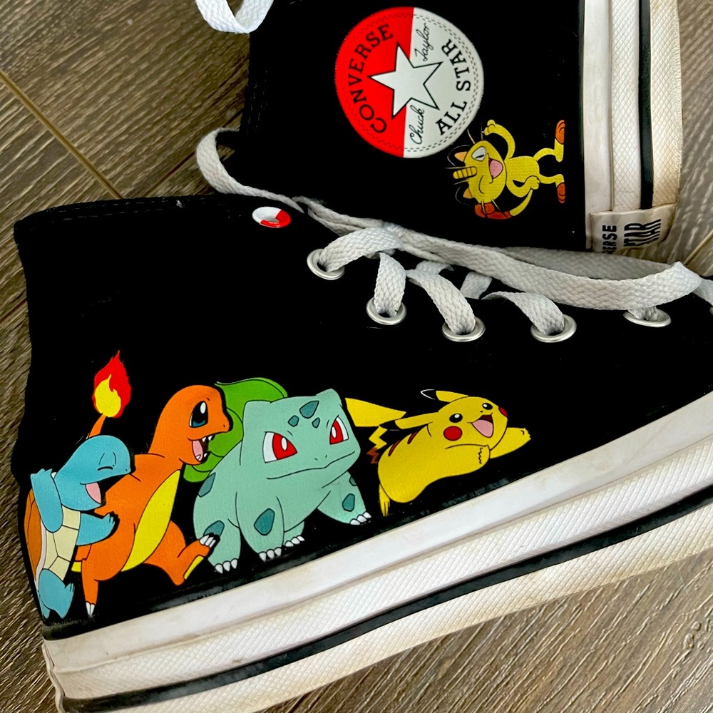 Pokémon Converse men’s 6/ women’s 8